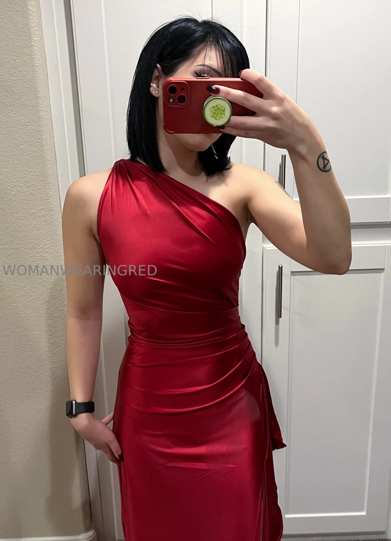 Got a dress for a formal party this weekend but unfortunately have to 