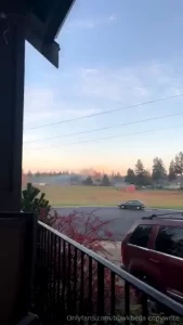 Gobble gobble wore the jeans that are too big w the elastic band part 2