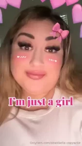 Had to explain to a fan sub today that even tho i like to film my