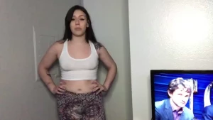 Brooke farting on you for not cleaning the house abigailpeach