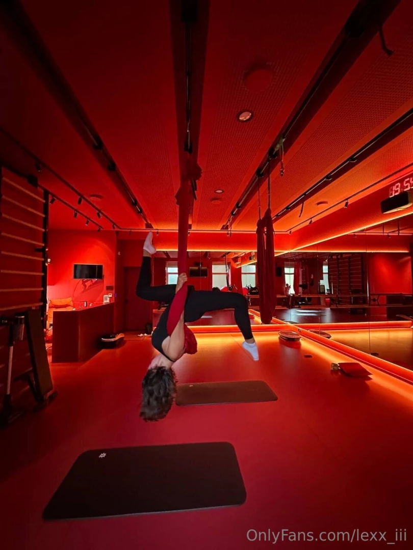 Aerostretching or aerobics is a unique form of physical activity that part 1 