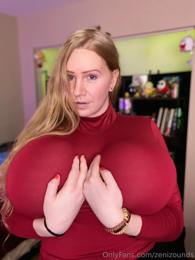 Just a little underboob for your thursday afternoon part 4 
