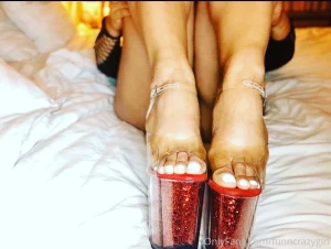 What s your fav color on toes part 1