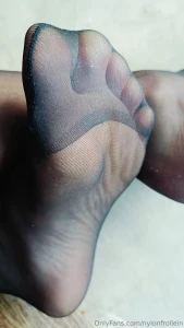 Happy sunday why not spend the day looking at my re-inforced nylon