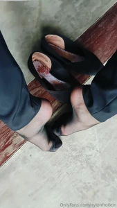 I went on a flight recently and ended up wearing the same black