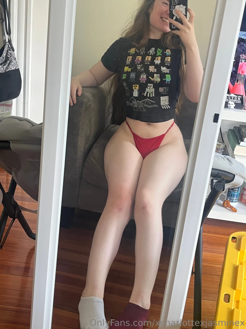 Xcharlottexjasminex 