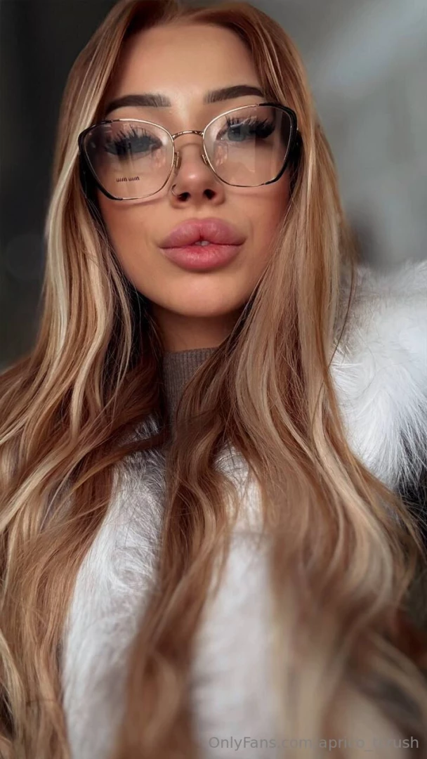 Dresses are not just clothes they are a way of self-expression and a part 1 