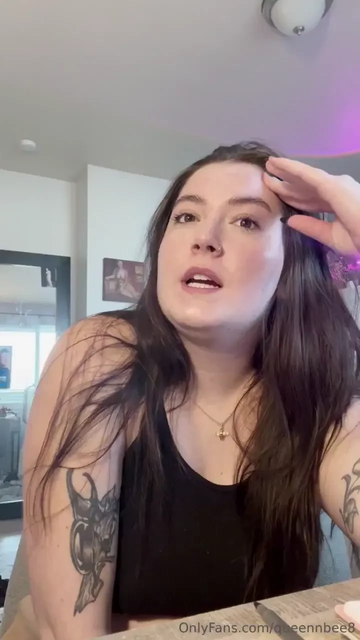 Belly play amp fat chat 