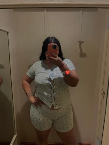 Goodmorning alot offers i have pics vids vidcalls sextings alotttt