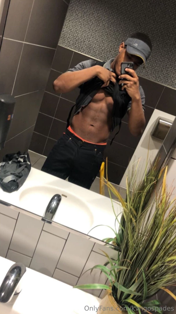 If i asked you to come give me head in the bathroom would you do it 