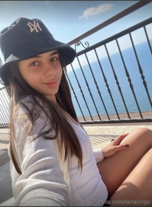 Free subscription only today desire_livi she s so kinky for her age part 259