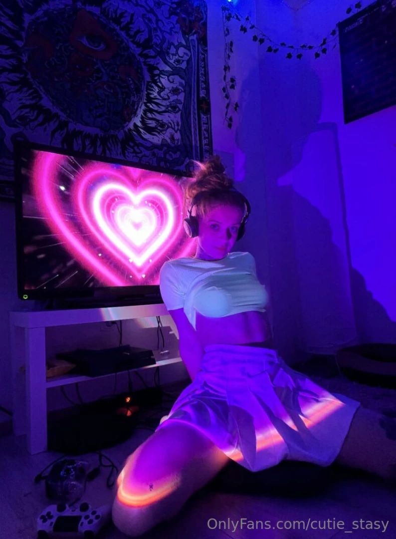 Lina_malinaa totally naughty lina_malinaa with a damn sexy figure she part 12 