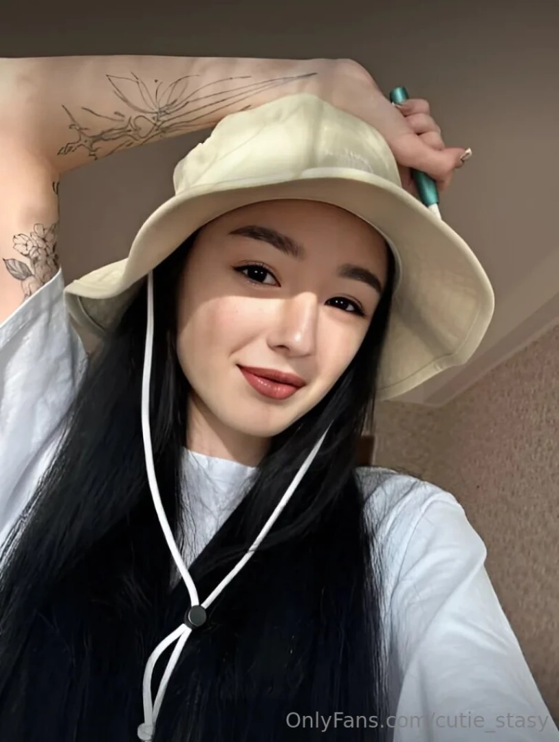 Free subscription 18 year old cutie yoursecret_alana she is so part 15 