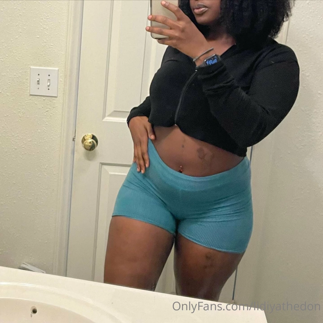 All this ass with no one to grab it part 4 