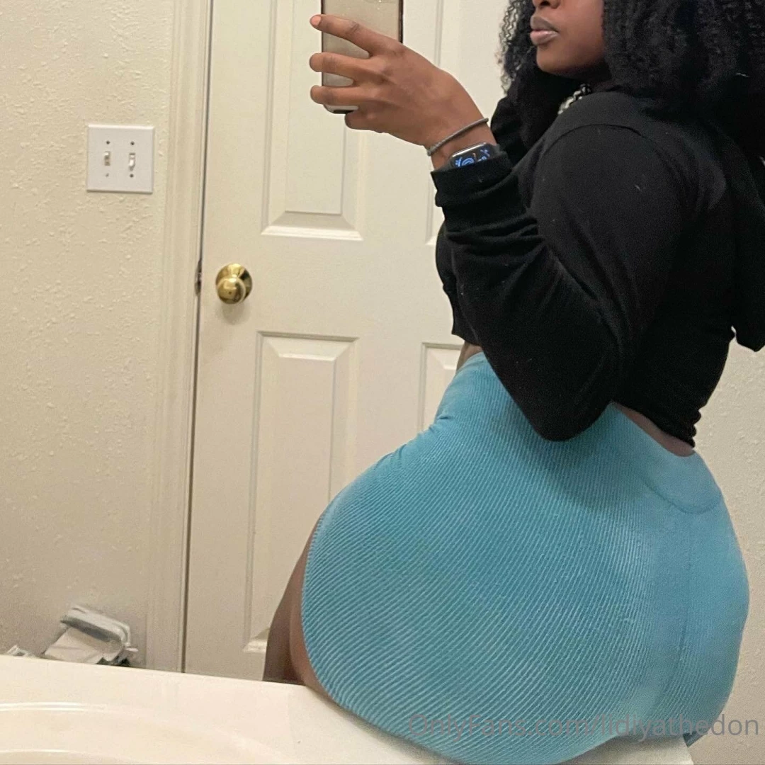 All this ass with no one to grab it part 2 