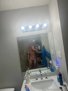 Should i shave before this fridays stream with the husband part 1