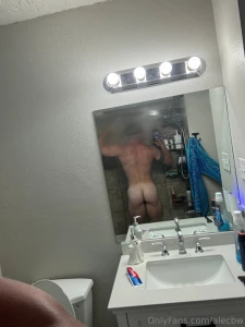 Should i shave before this fridays stream with the husband part 3