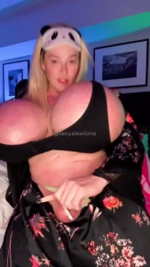 I got something other girls don t