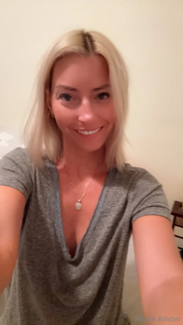 I hope that y all are having a wonderful and relaxing sunday 