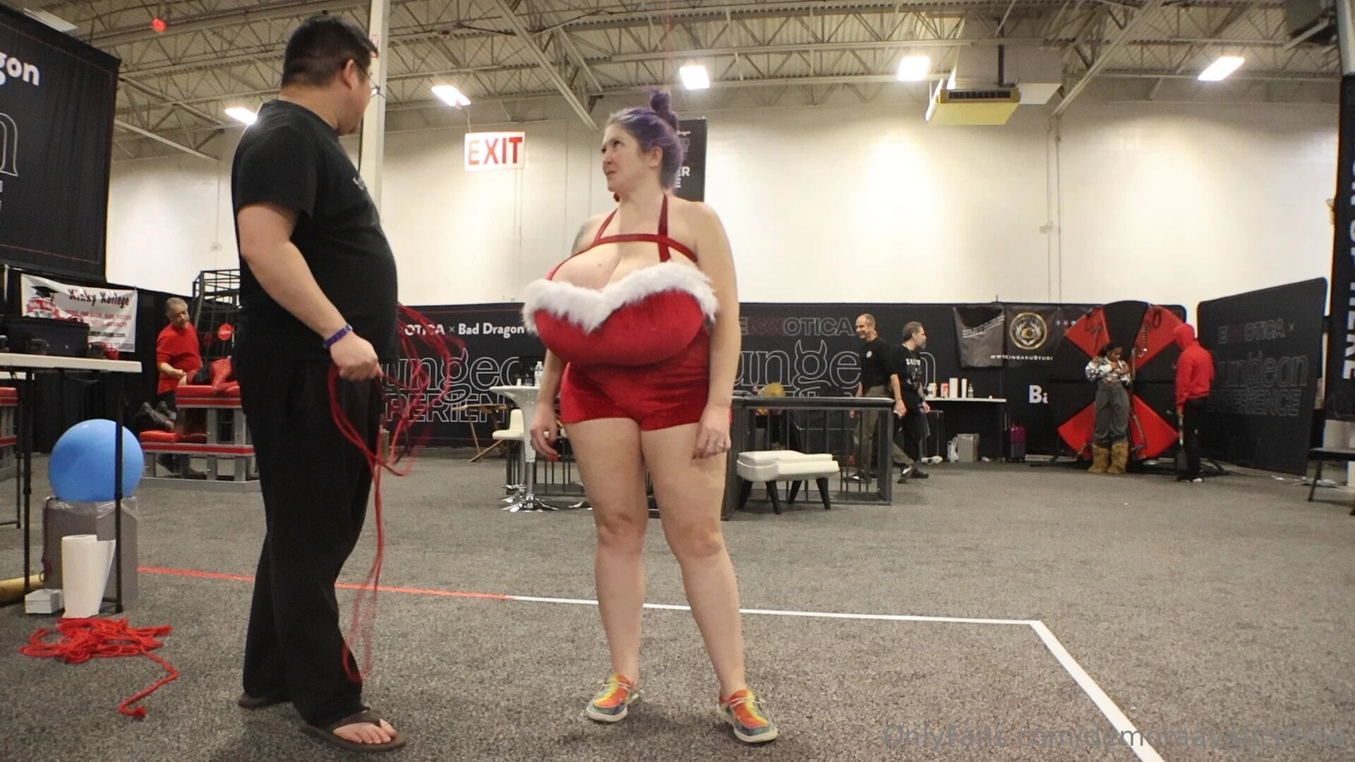 As many of you know one of my favorite things to do at exxxotica is go part 1 