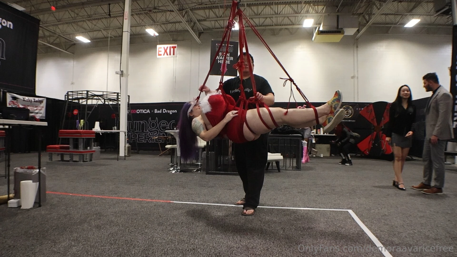 As many of you know one of my favorite things to do at exxxotica is go 