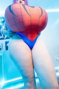 Not the most well done set think that color lighting was not the one