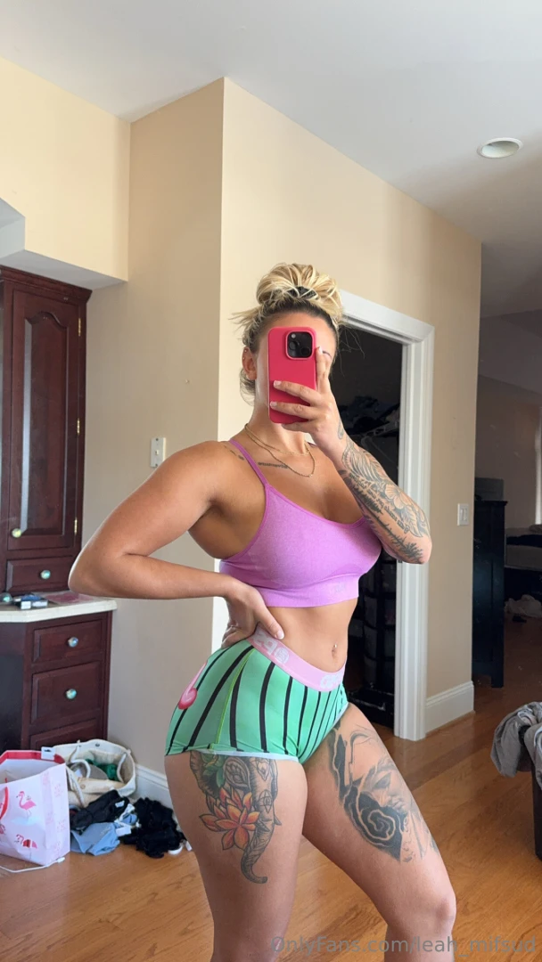 Want something just for you message me what you want and i ll make it 