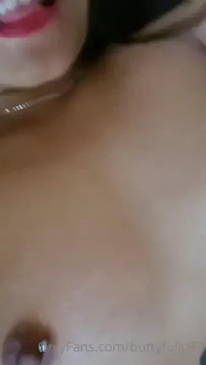 Come in bed with me and keep me warm 