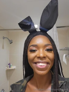 Good morning are you working or at home horny like me look what i just