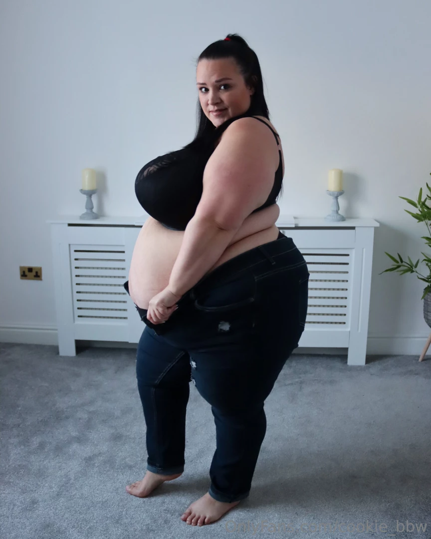 Can you help me fasten these 