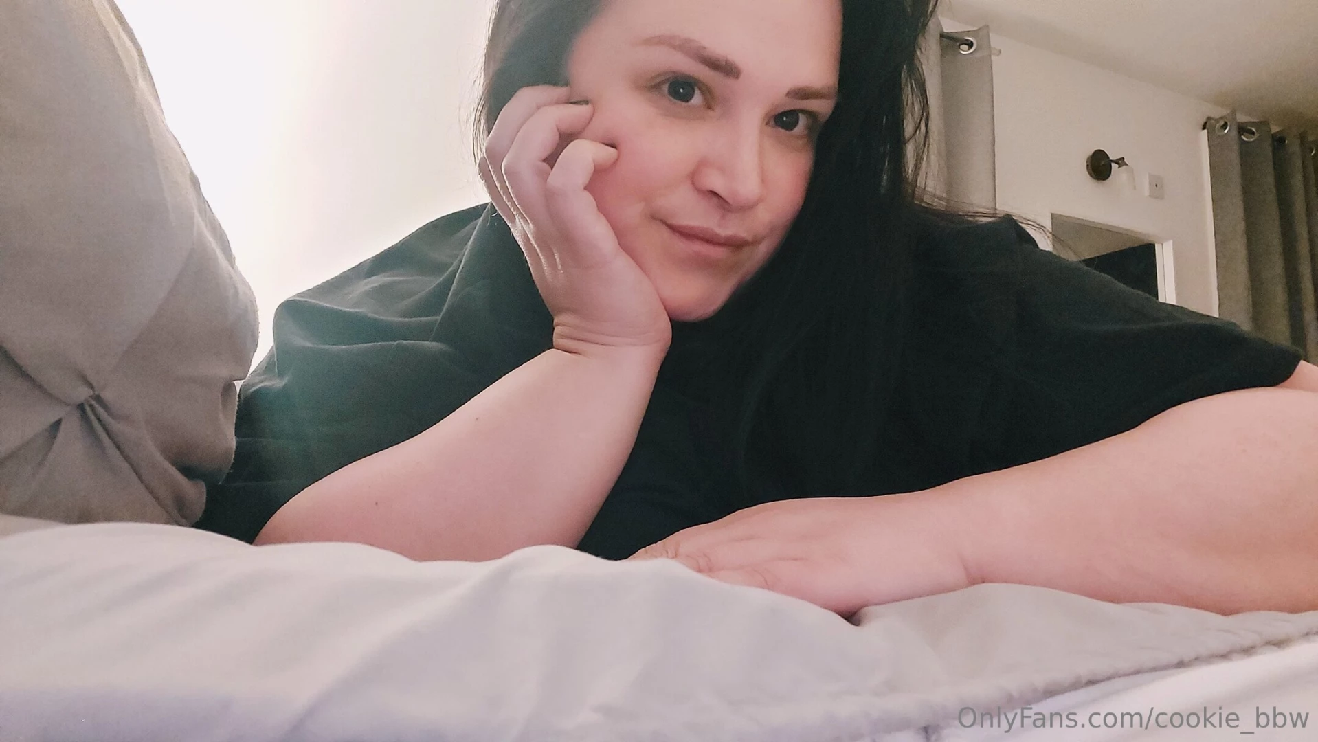 Late night naughty thoughts are keeping me up 