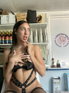 Happy monday y all glad i could take some fun pics in this fit i ve part 2