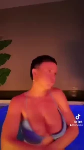 I got big boobs silly goofy tiktok snap tits busty milf bigtits