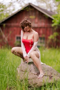 The farmers daughter photoshoot i just turned 33 yesterday i had to do part 15