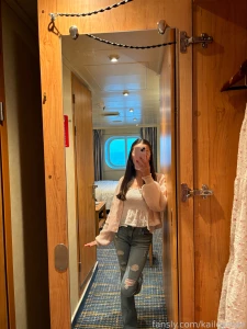 Ootd didn t take any pics in my airport fit you didn t miss much lol