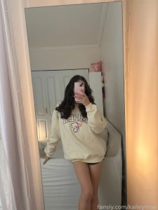 Ootd i ve actually packed up most of my apartment now woohoo now to go