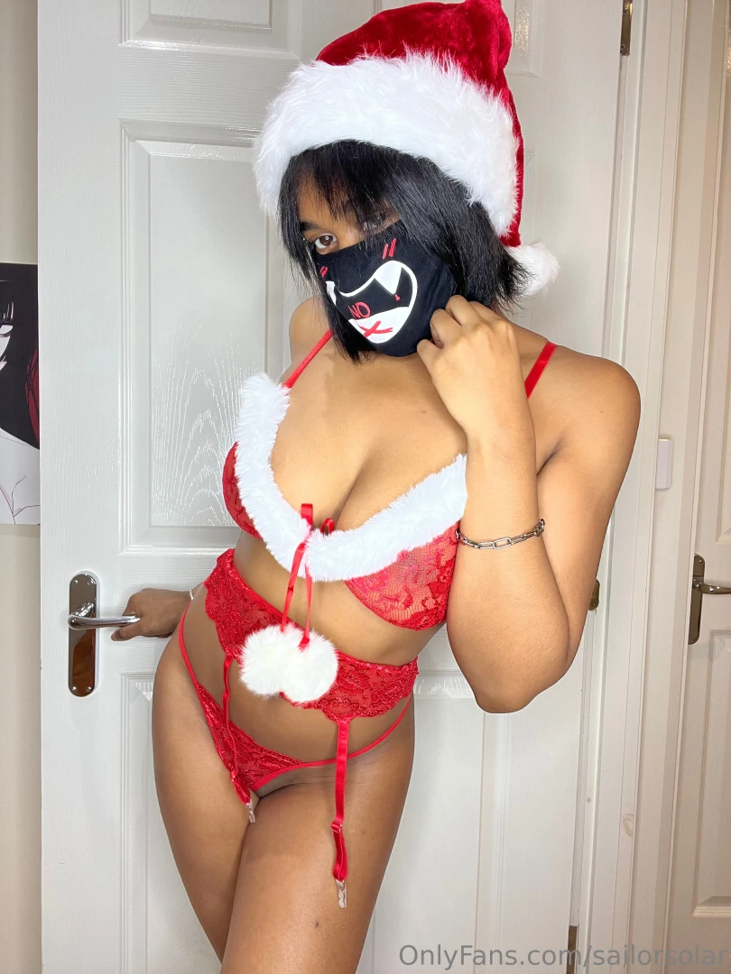 Merry christmas to youuu wanna make your day extra merrier 