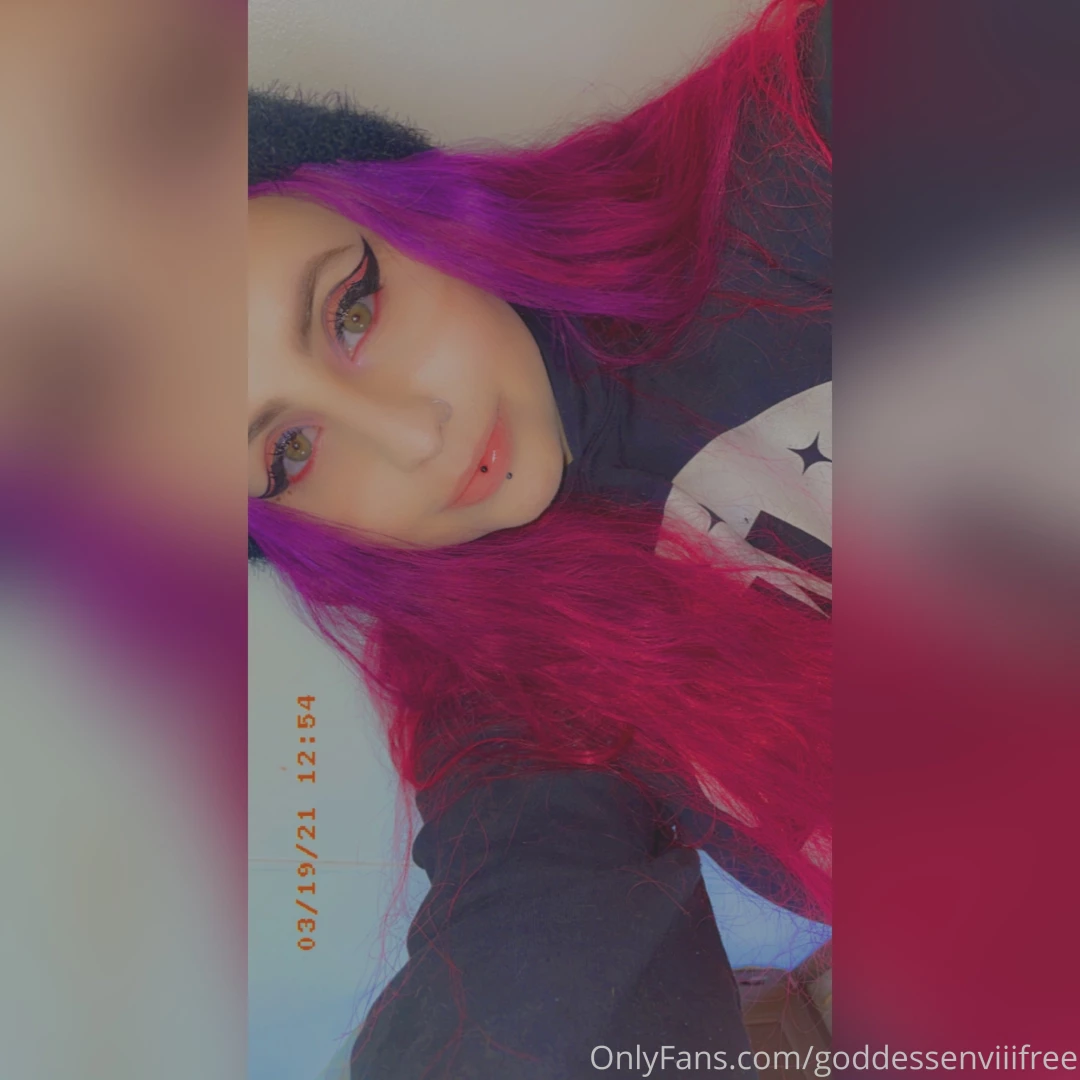 Baby i m waiting for you over on my vip come play onlyfans com 