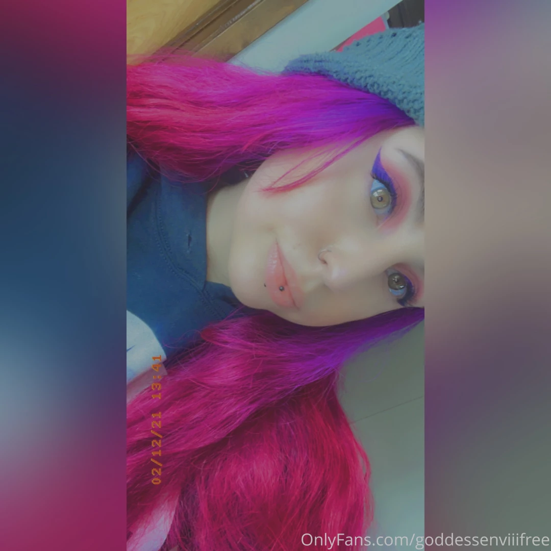 Wanna be my valentine i put some cute valentine s day presents on my part 1 