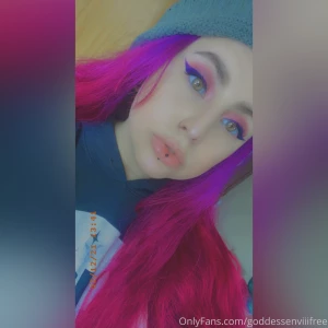 Wanna be my valentine i put some cute valentine s day presents on my