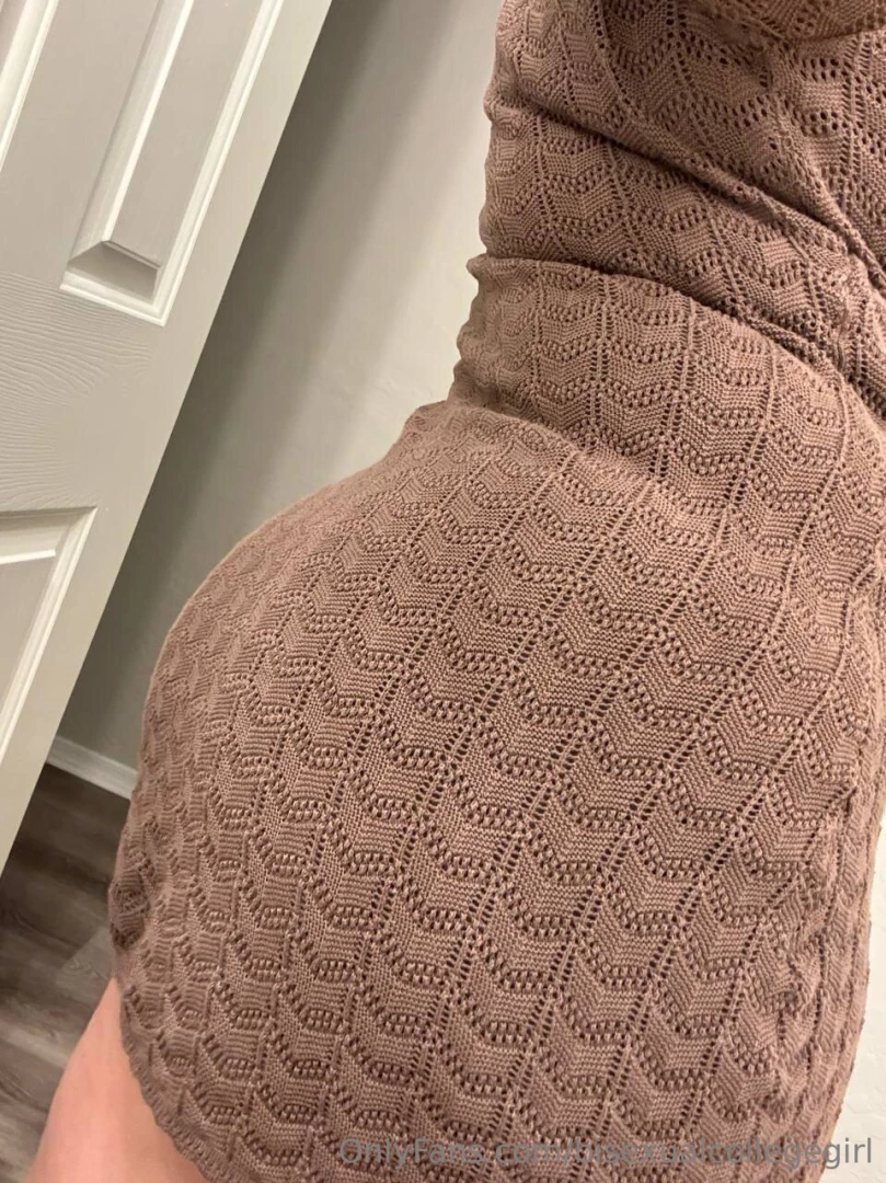 Just a girl with a booty 