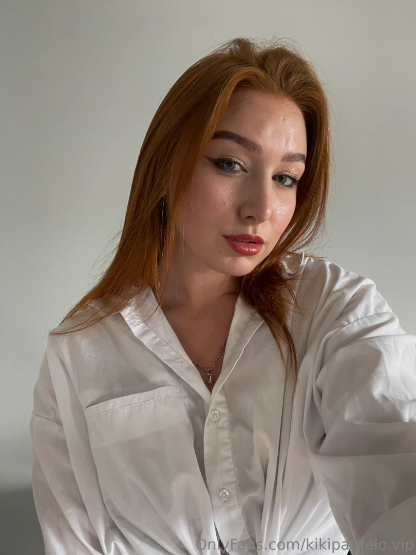 Sexy vixen ready to go hunting heh i need the dirtiest guy i can get 