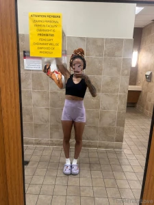 Would you fuck me fresh out the gym
