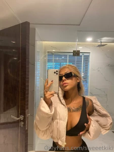 Am i your christmas gift