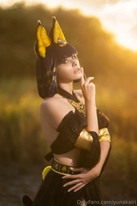 Wanna see my best cat behavior