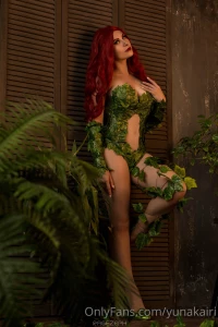 Who is your fav dc girl from my collection part 1