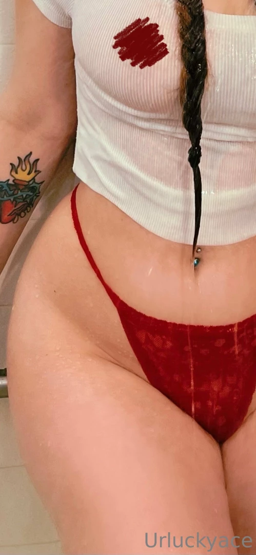 Happy valentines from your favorite busty babe watch me get this white 