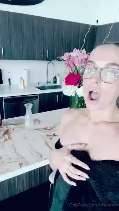 Happy holidays chickennn let s not forget the mess in your dms today 