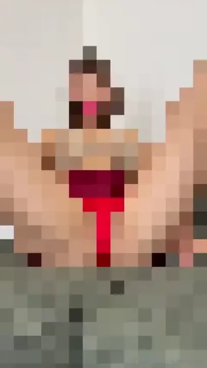 I touch my pussy with my underwear and i end up separating the thong 