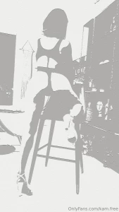 First in front or behind primero delante o detr s free on vip https